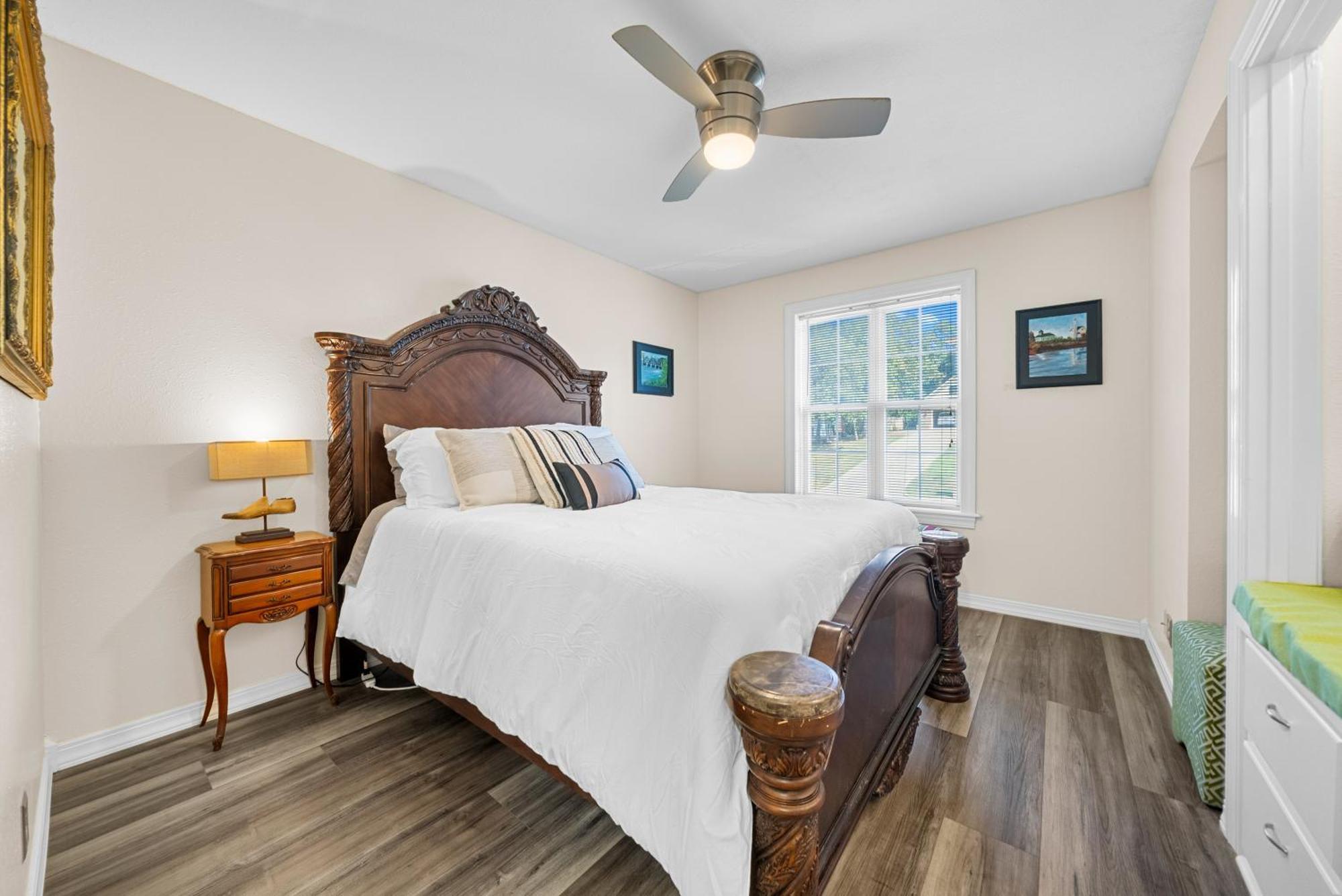 Adelines Lake View Elegant Home In Gated Community Sleeps 15 Russellville Eksteriør billede