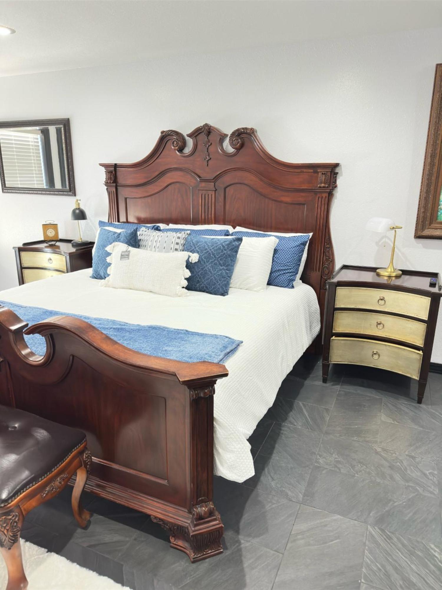 Adelines Lake View Elegant Home In Gated Community Sleeps 15 Russellville Eksteriør billede